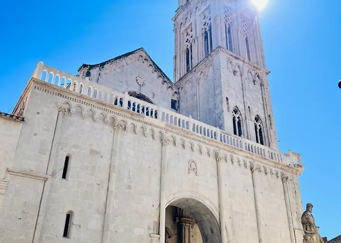 Luxor * Trogir